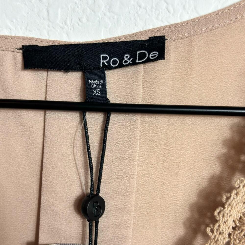 RO & DE BEIGE WOMEN V-NECK SLEEVELESS BLOUSE SIZE XS BRAND NEW WITH TAGS - Picture 5 of 5